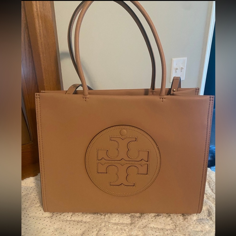 NWOT Tory Burch Small Ella Bio Tote in Light Sand